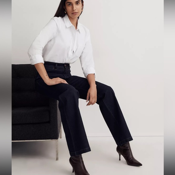 Madewell 11” high rise flare jeans - Picture 2 of 7